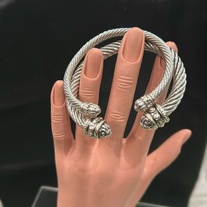 Set of 2 David Yurman style Elegant Silver Twisted Bracelet‎
